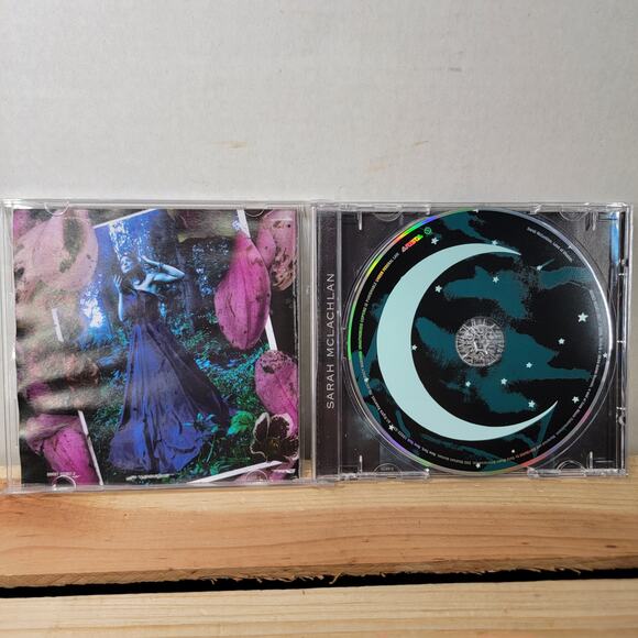 CD Sarah McLachlan - Laws Of Illusion - Picture 2 of 4